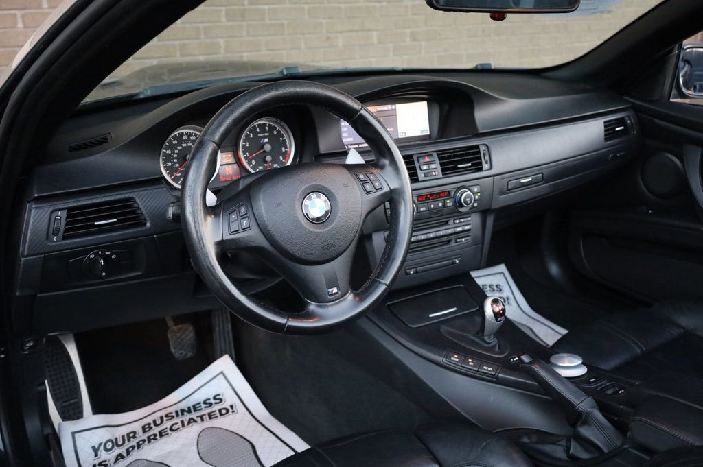 Used 2008 BMW M3 Convertible w/ Technology Pkg image 15