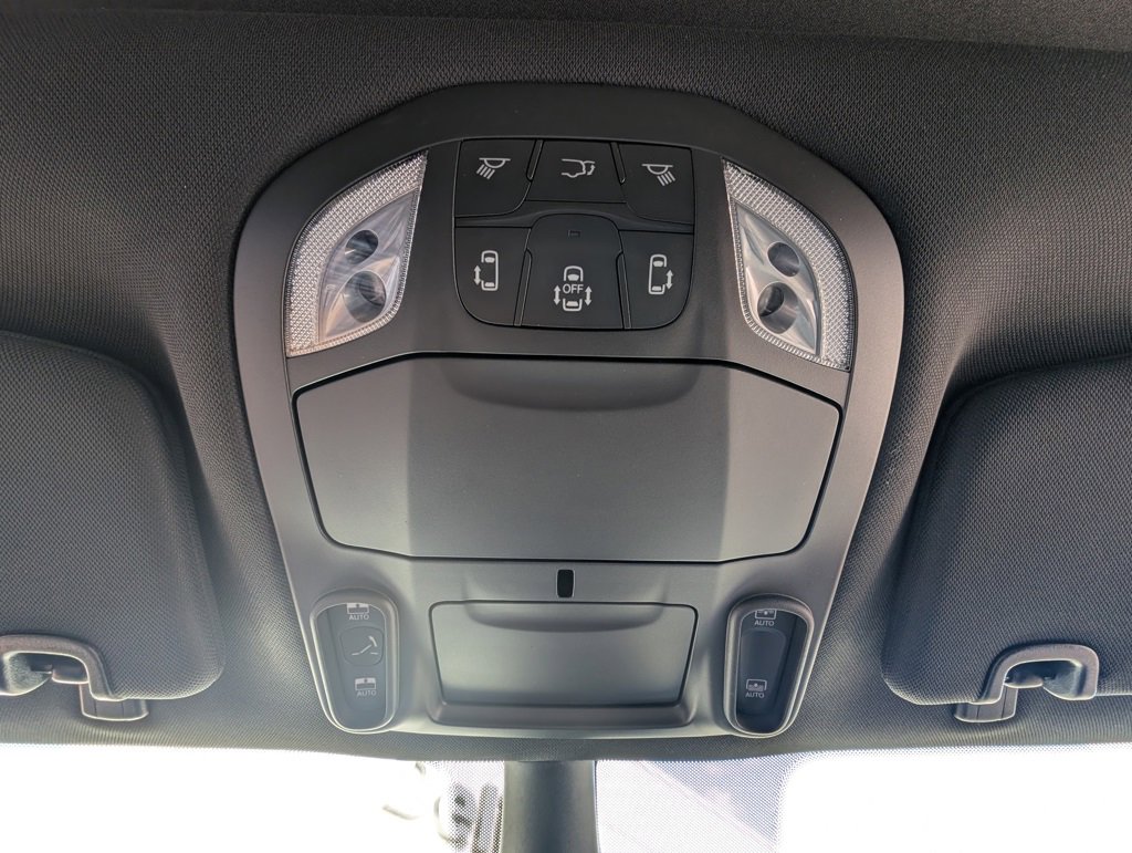 New 2026 Chrysler Pacifica Select image 31
