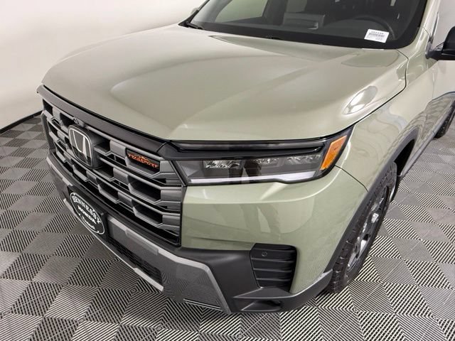 New 2026 Honda Pilot TrailSport image 10