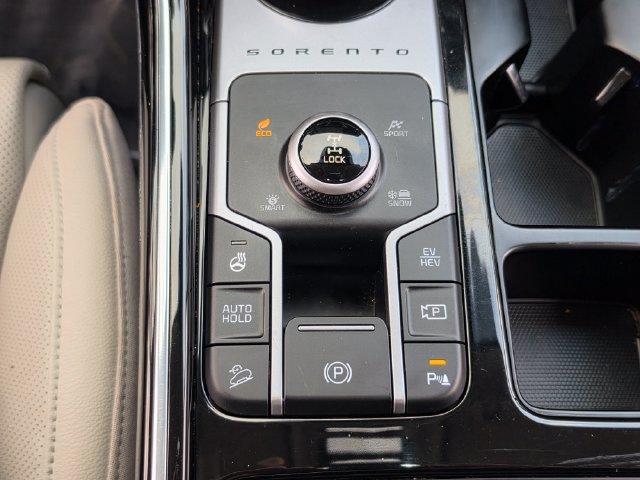 Used 2023 Kia Sorento SX Prestige AWD/4WD image 33