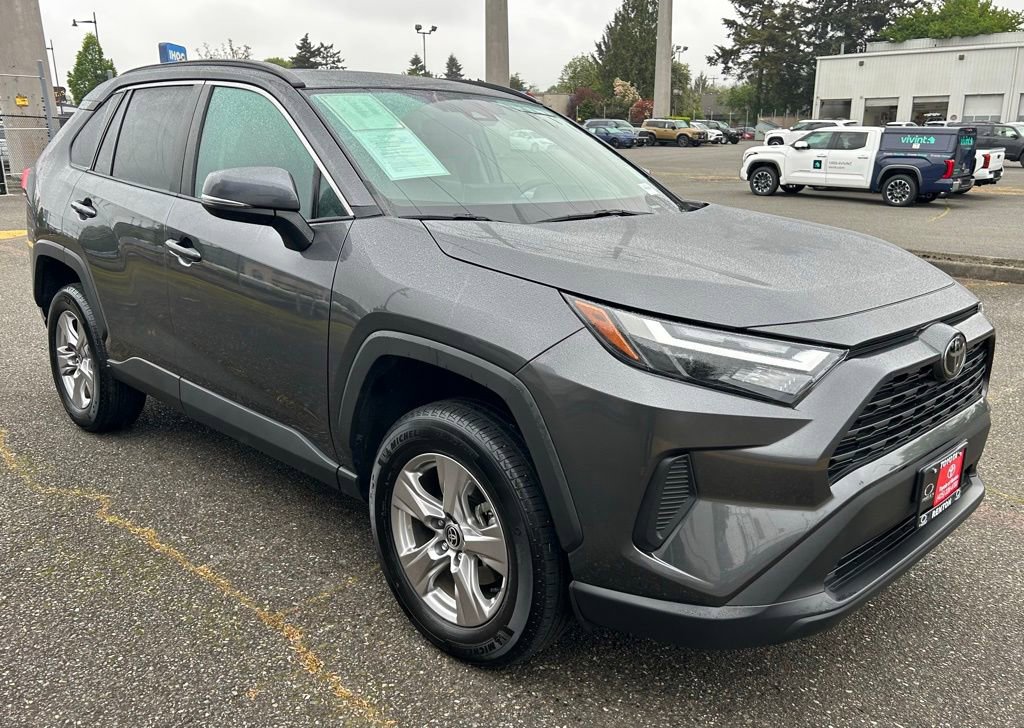 Certified 2023 Toyota RAV4 XLE w/ Convenience Package AWD/4WD image 3