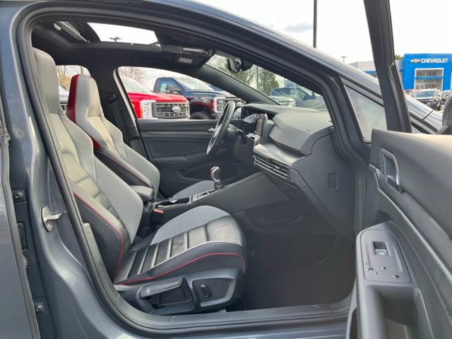 Used 2022 Volkswagen GTI Autobahn FWD image 21