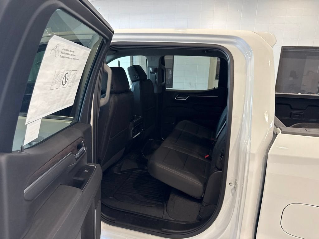New 2026 GMC Sierra 1500 SLT AWD/4WD image 20