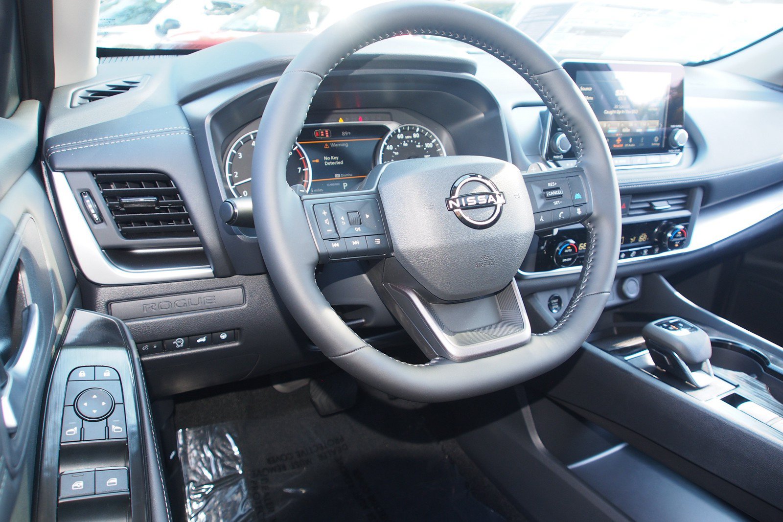 New 2026 Nissan Rogue Dark Armor FWD image 16