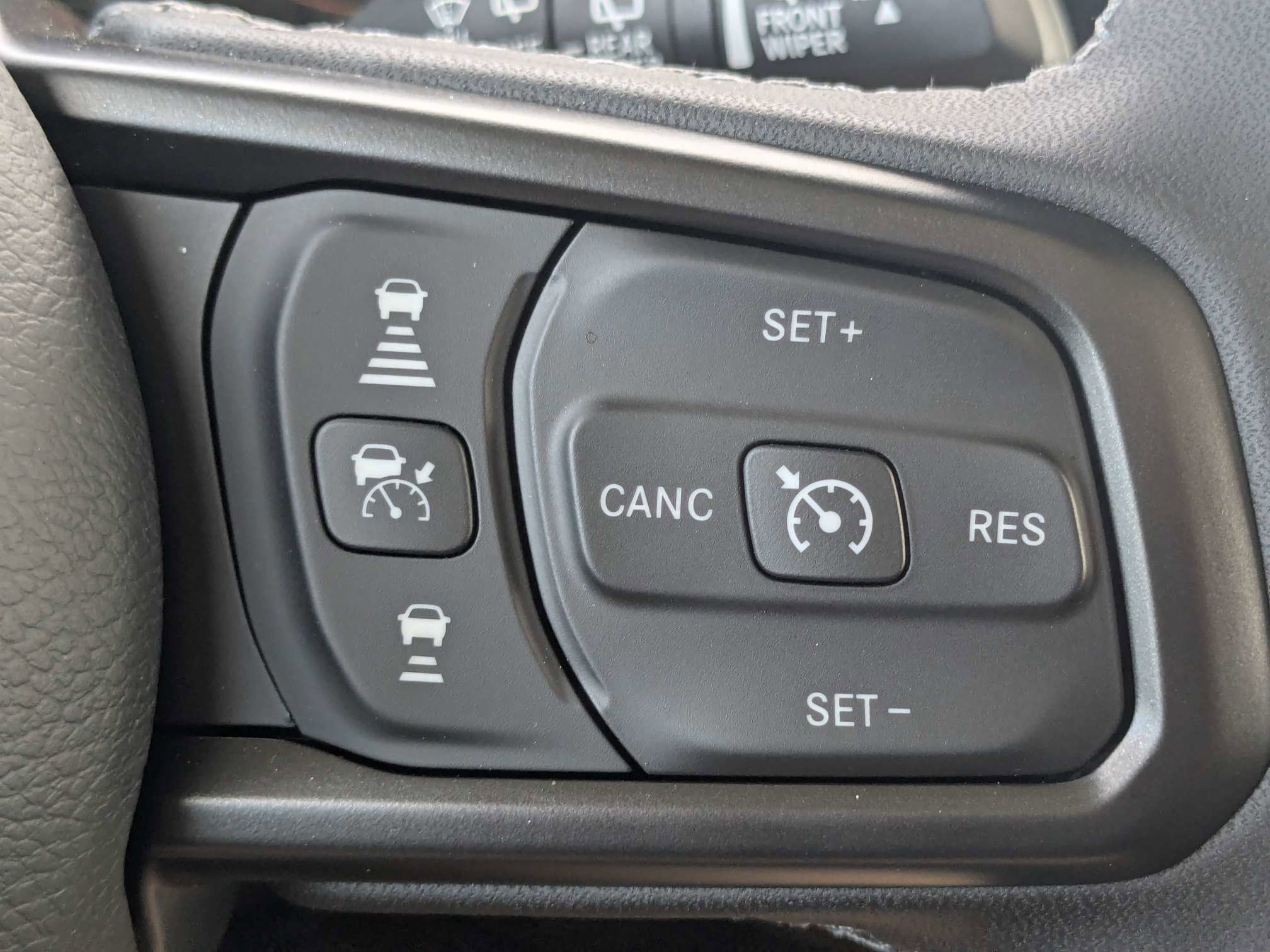 Used 2025 Jeep Wrangler Unlimited Sport AWD/4WD image 30