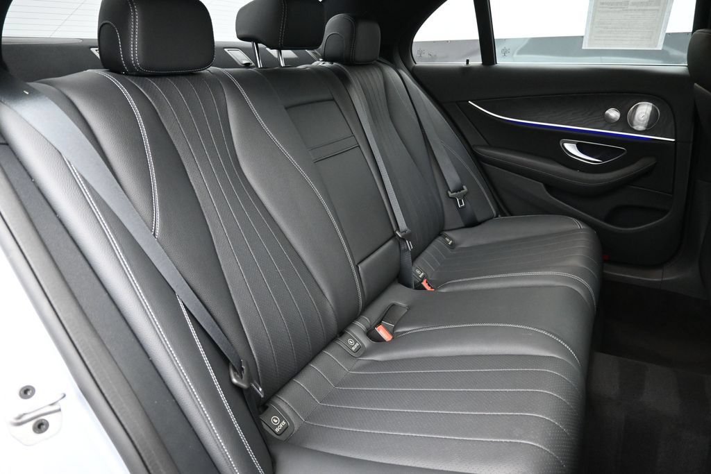 Used 2021 Mercedes-Benz E 350 4MATIC Sedan w/ Premium Package image 23