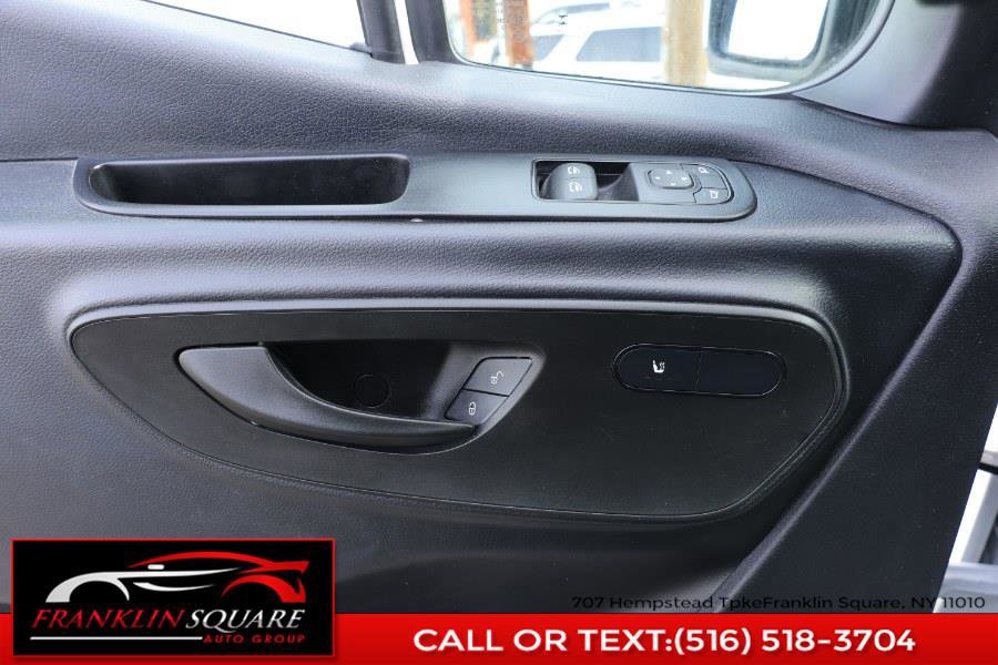 Used 2025 Mercedes-Benz Sprinter 2500 image 27
