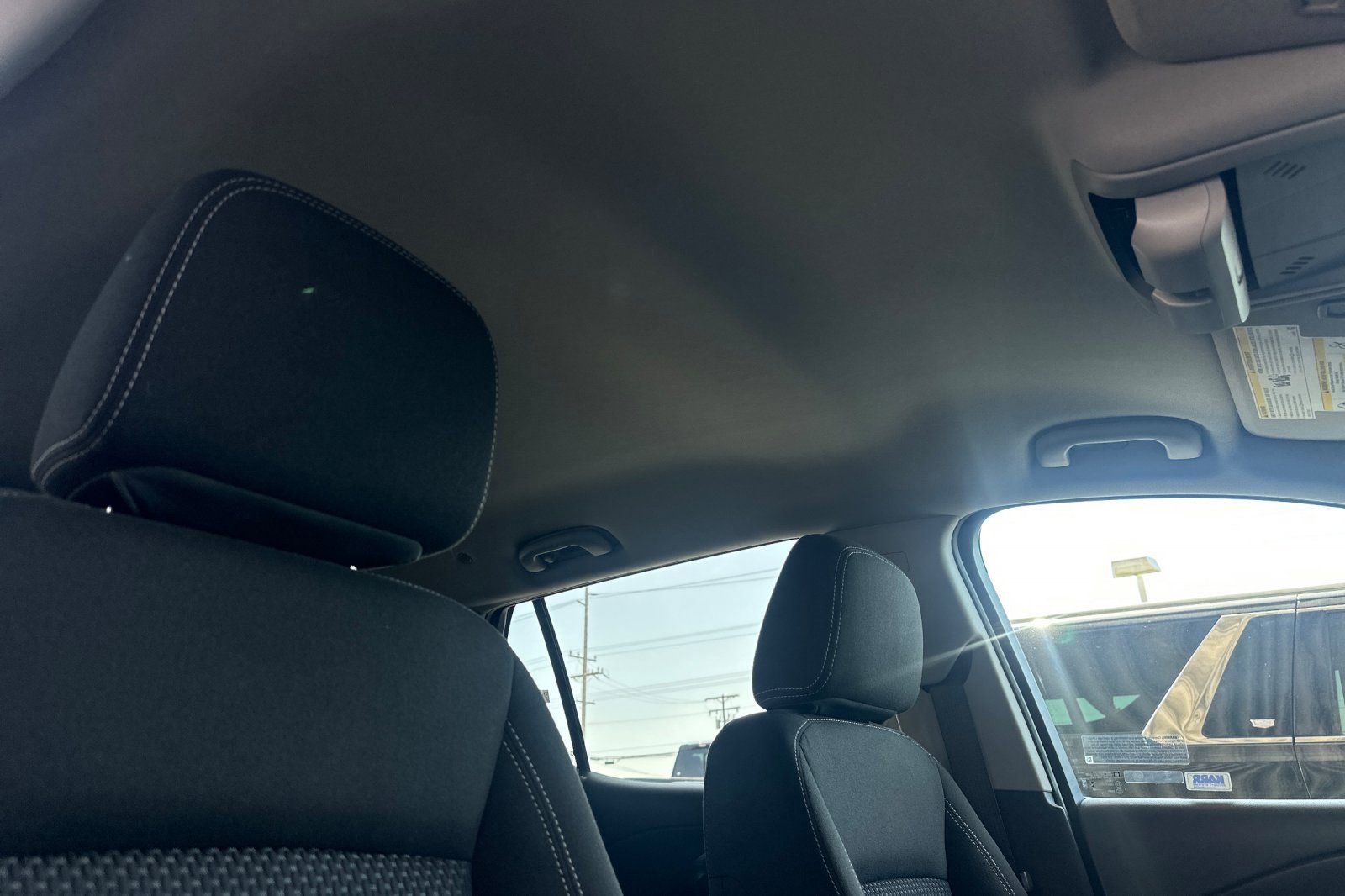 Used 2023 GMC Terrain SLE FWD image 21
