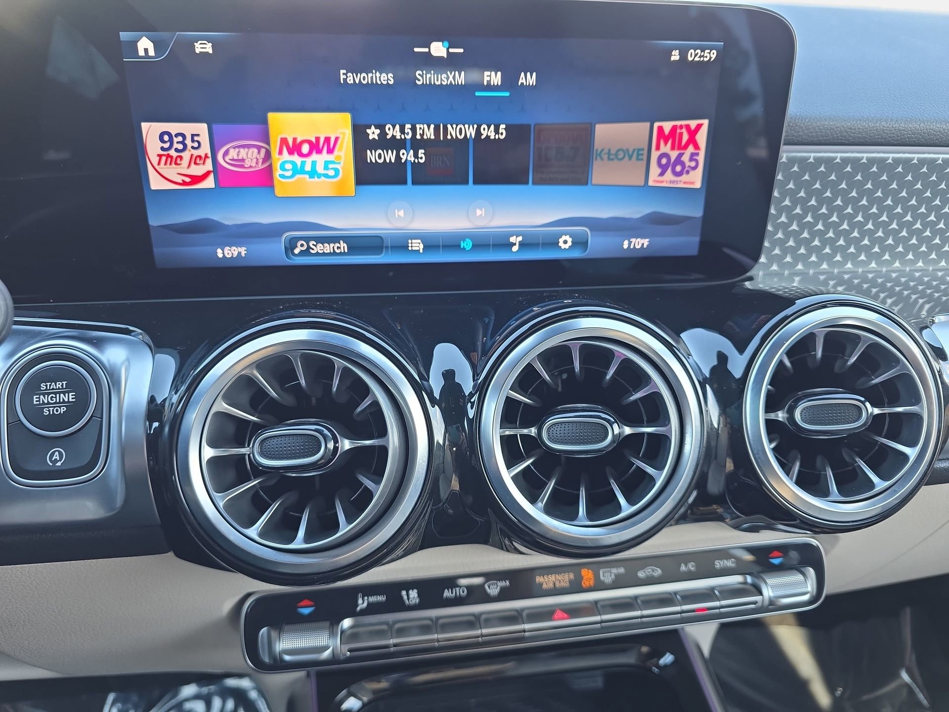 Certified 2025 Mercedes-Benz GLB 250 image 20