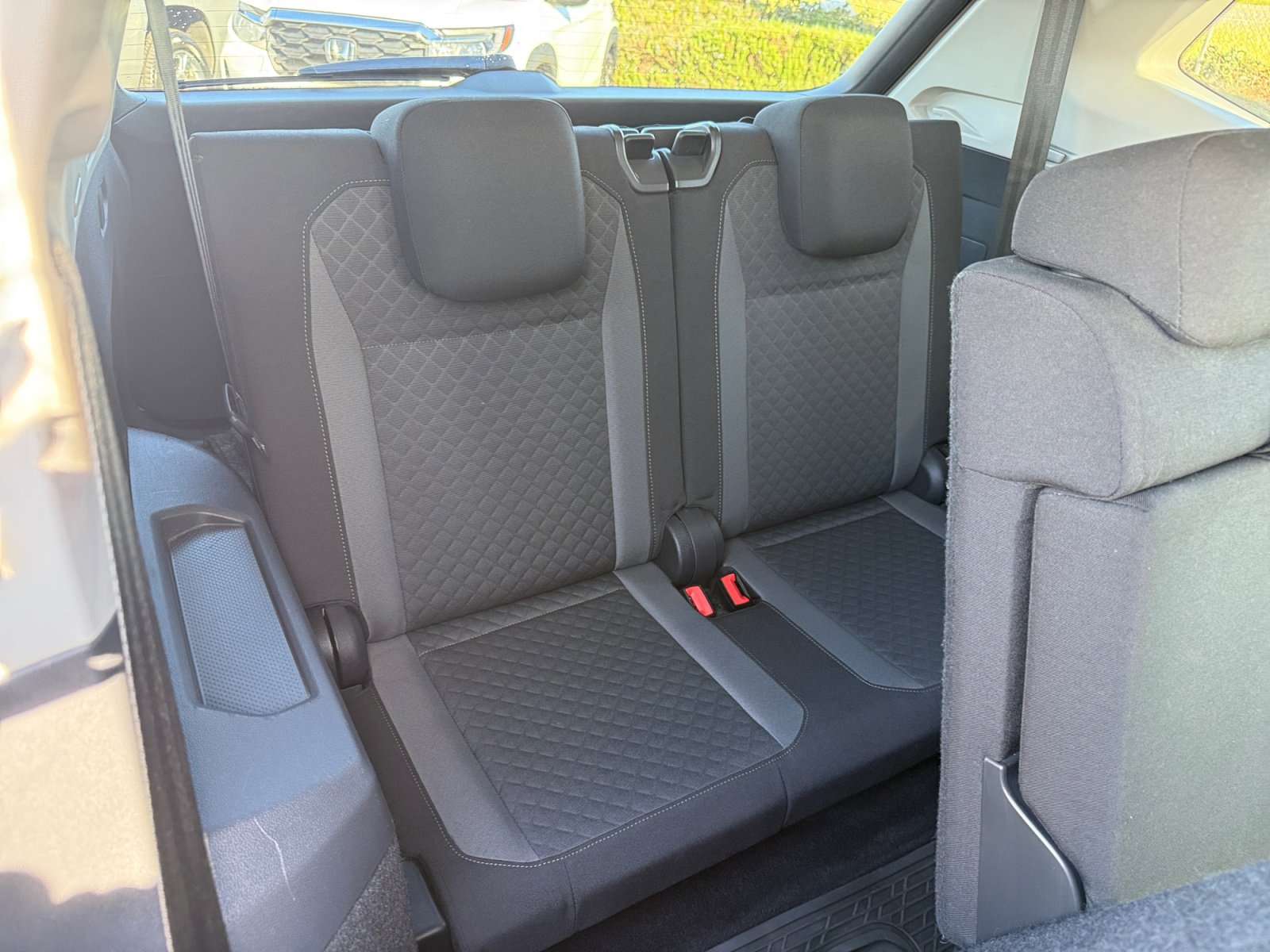 Used 2020 Volkswagen Tiguan S image 21