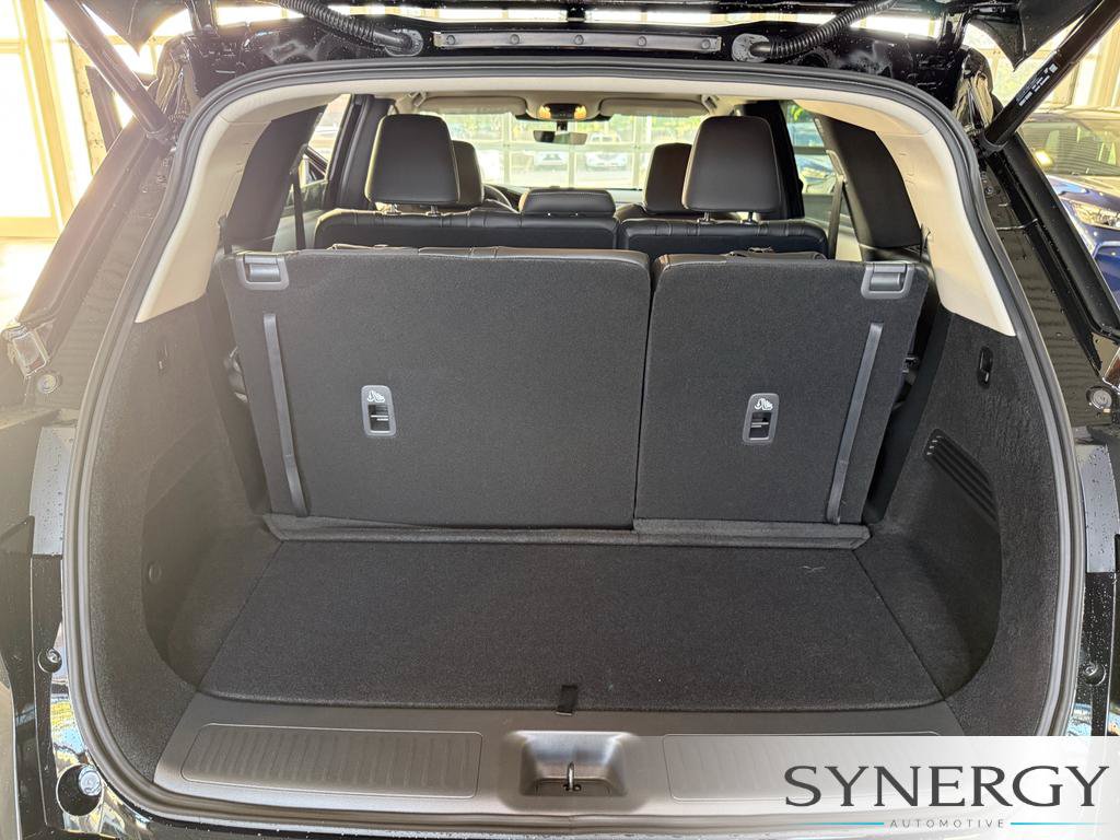 New 2027 INFINITI QX60 Pure w/ Cargo Package FWD image 30
