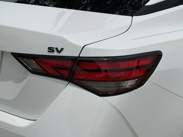 Used 2022 Nissan Sentra SV w/ Trunk Package FWD image 7