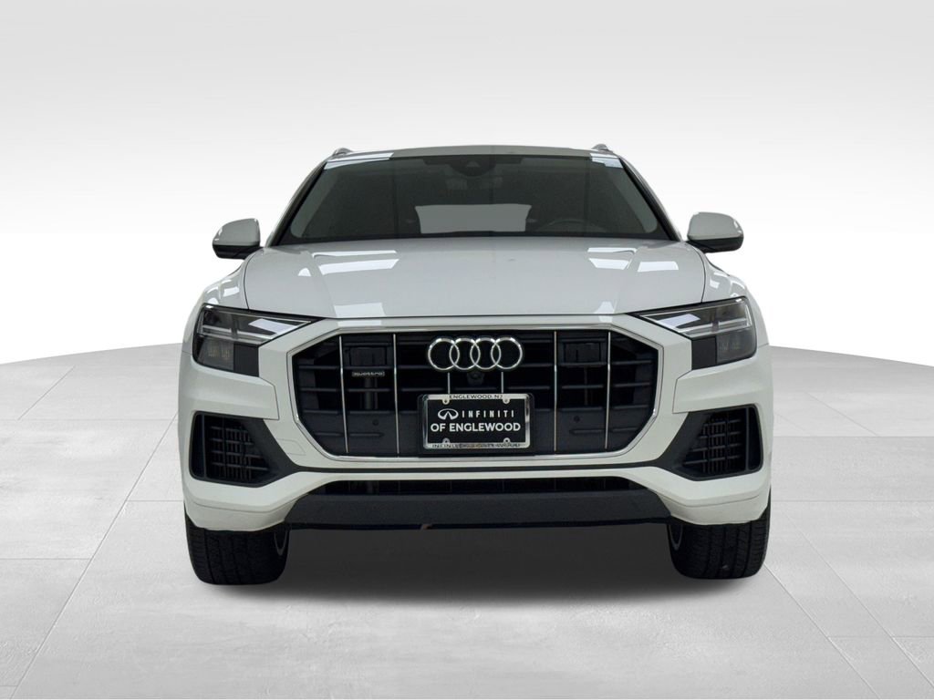 Used 2022 Audi Q8 Premium Plus image 2