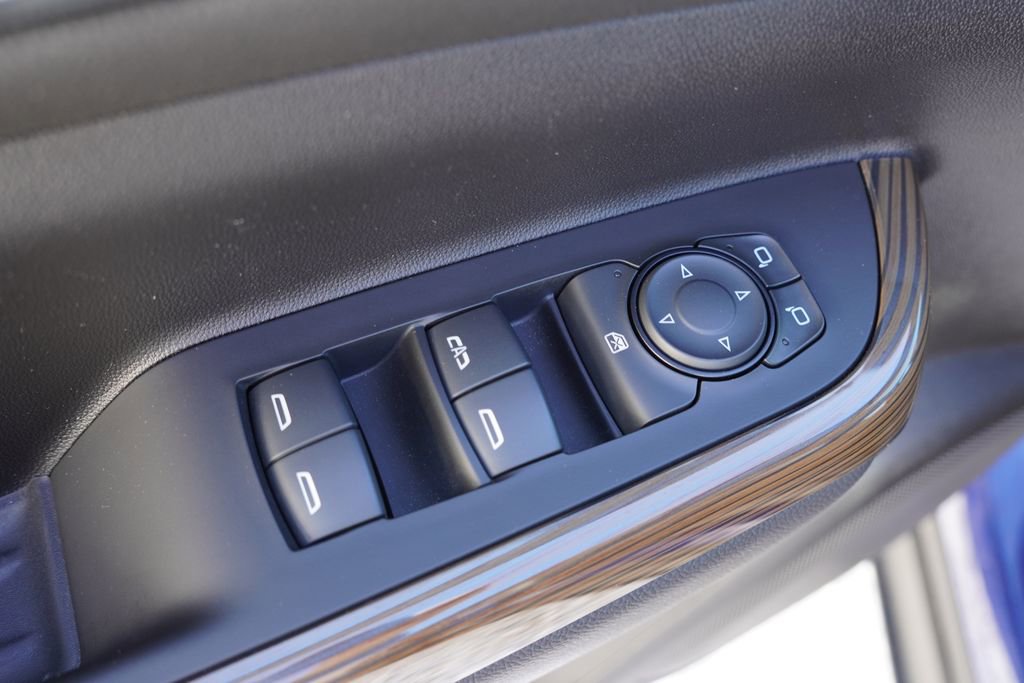 Certified 2023 GMC Acadia SLE w/ Driver Convenience Package image 23