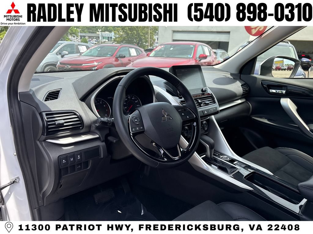 Used 2025 Mitsubishi Eclipse Cross SE AWD/4WD image 4