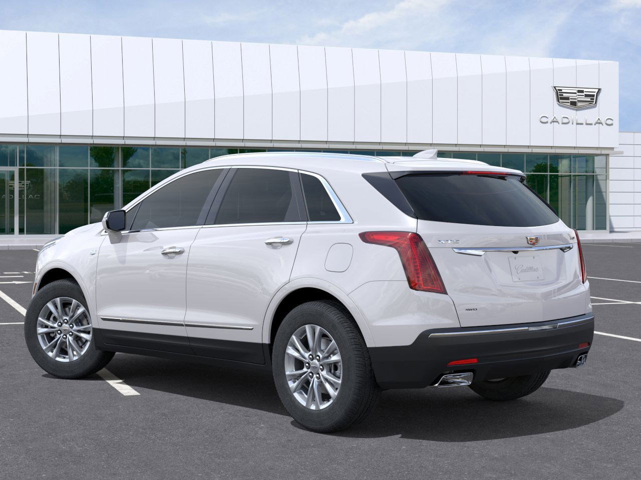 New 2026 Cadillac XT5 Luxury image 3
