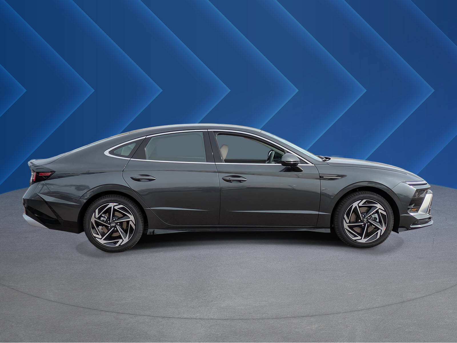 New 2026 Hyundai Sonata SEL FWD image 2
