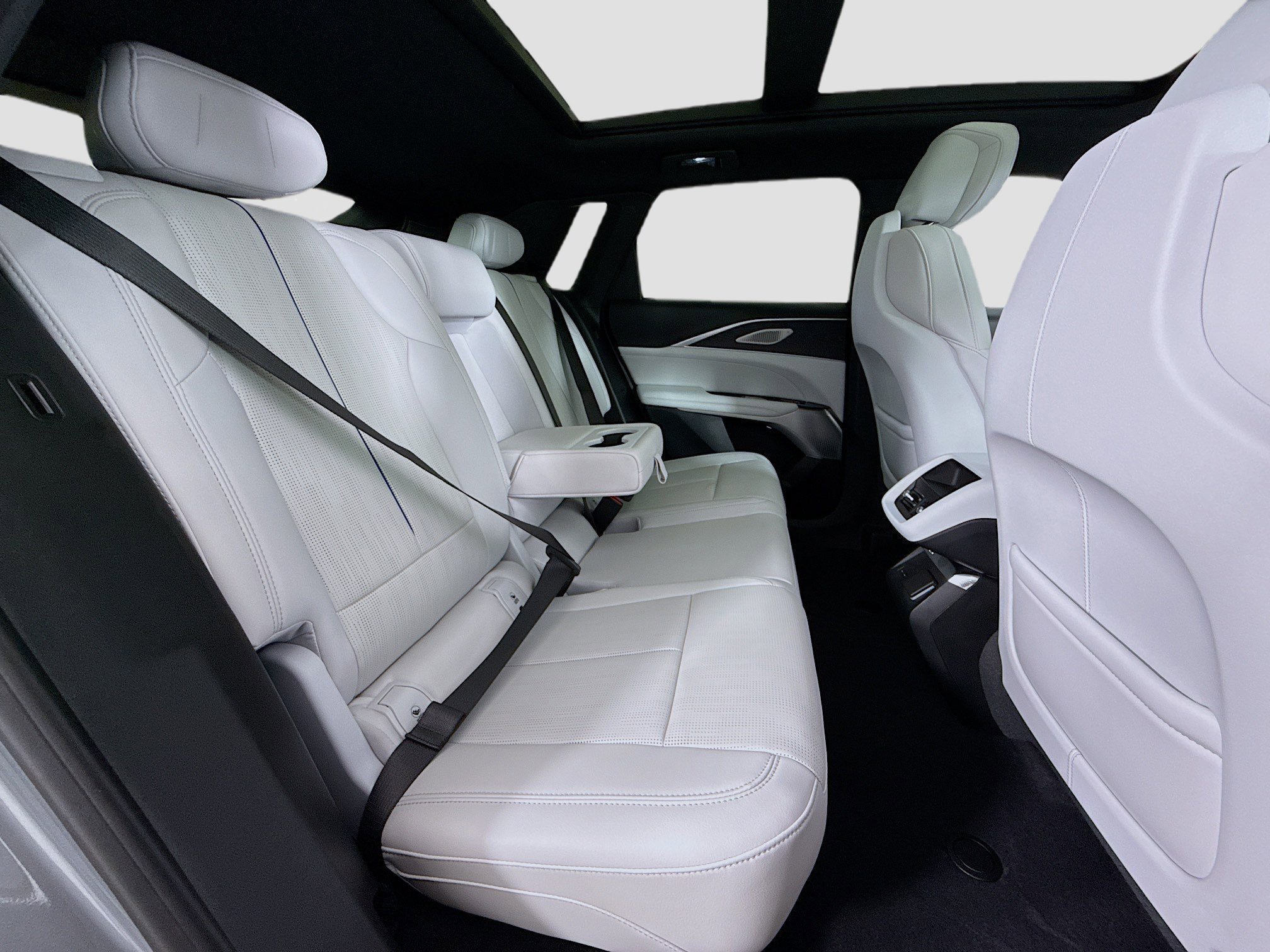 Used 2025 Cadillac Lyriq Sport image 29