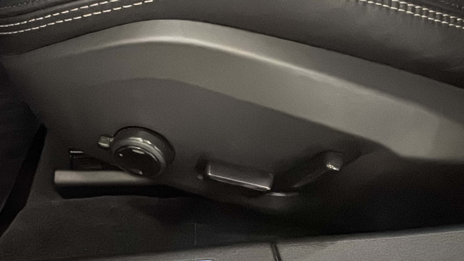 Certified 2023 Volvo S90 B6 Ultimate AWD/4WD image 25