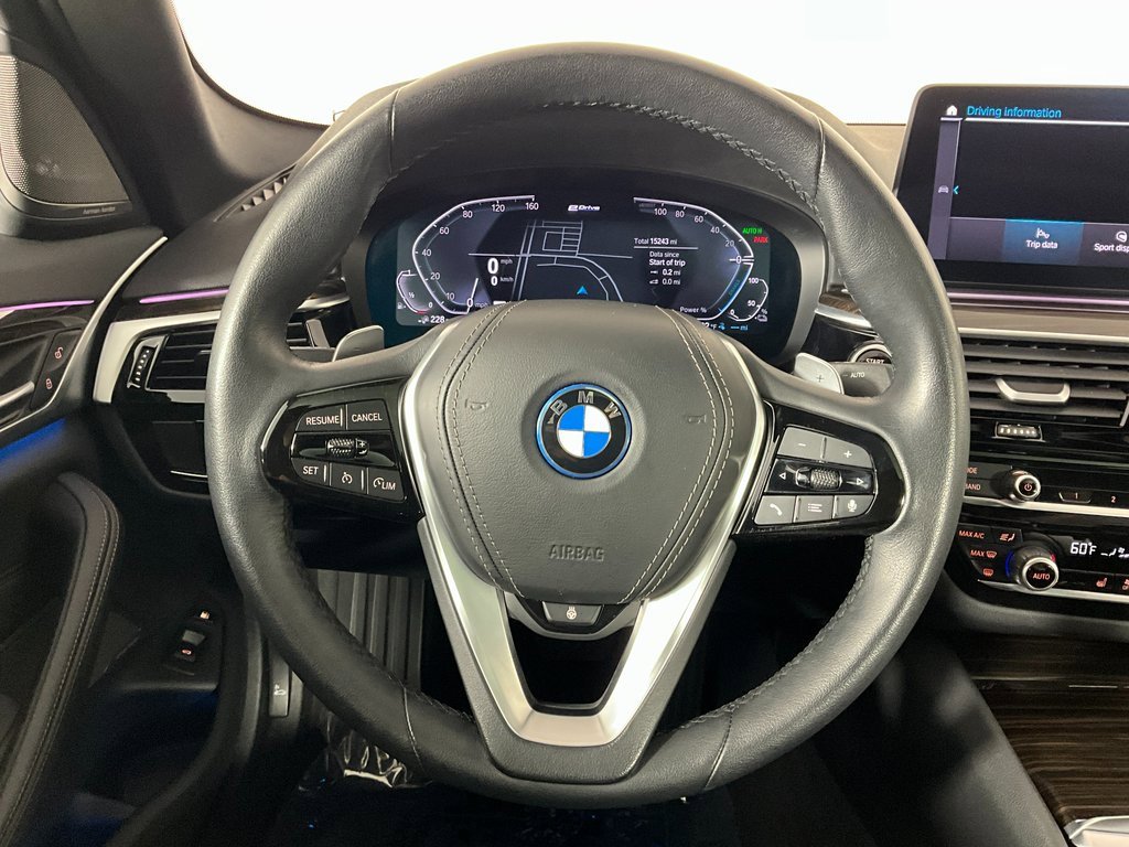 Used 2023 BMW 530e image 12