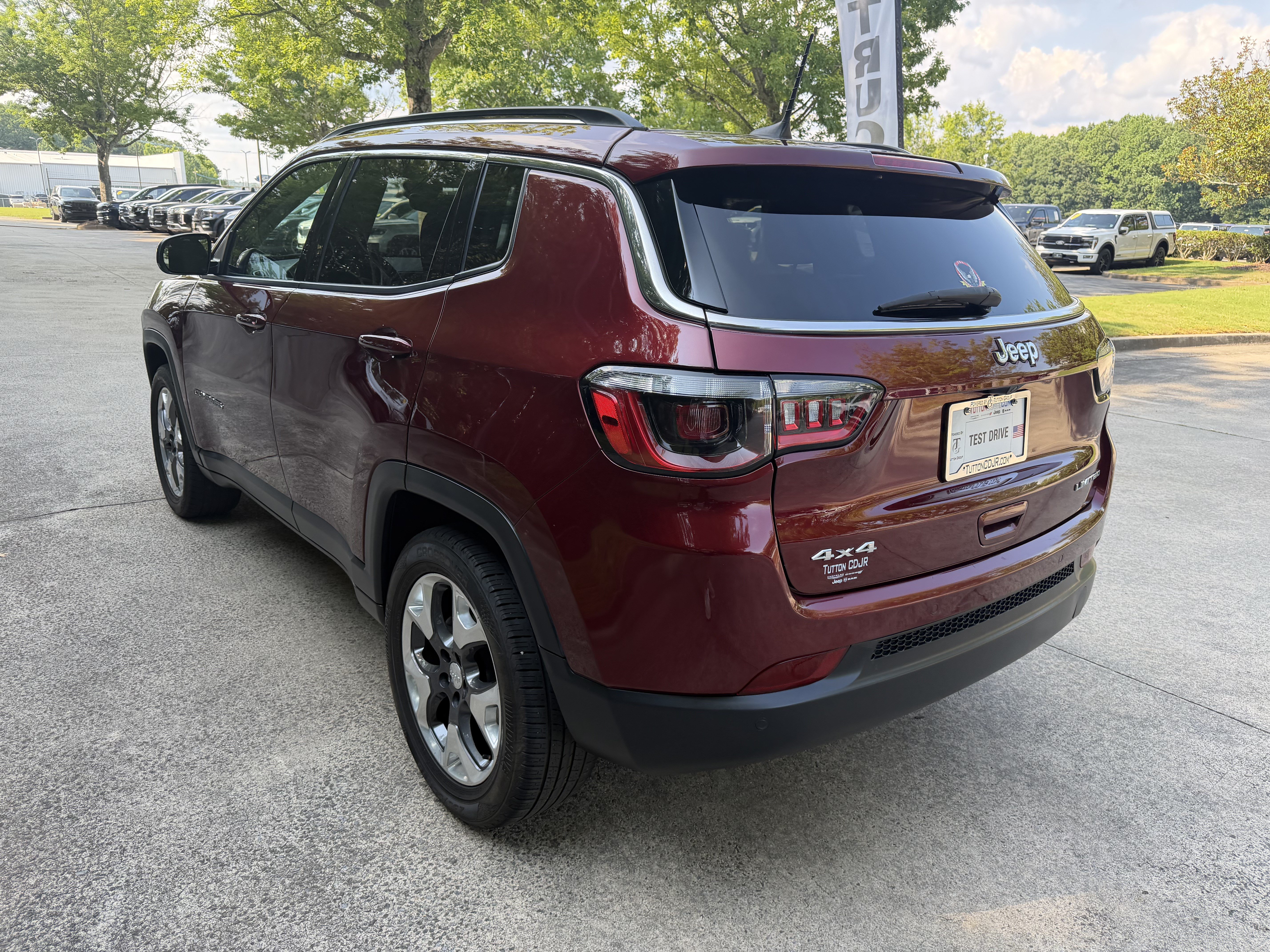 Used 2021 Jeep Compass Limited AWD/4WD image 5