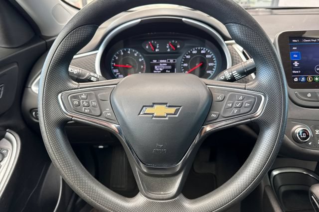 Used 2023 Chevrolet Malibu LT FWD image 28