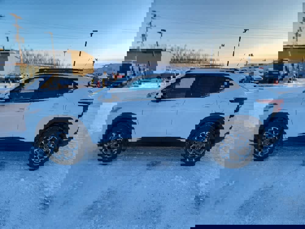 New 2026 Chevrolet Trax LT w/ LT Convenience Package image 2