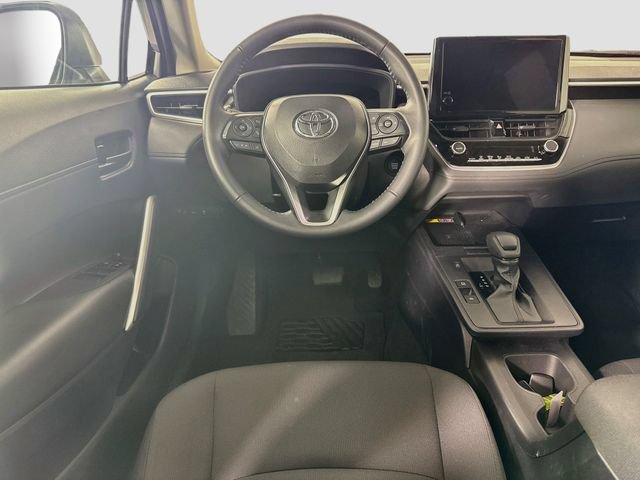 Certified 2026 Toyota Corolla Cross LE FWD image 22