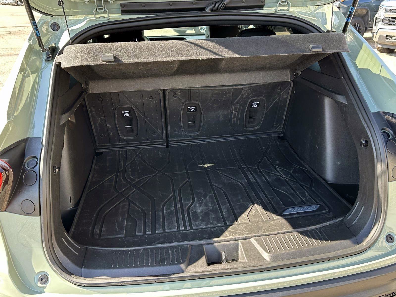 Certified 2024 Chevrolet Trax RS w/ Driver Confidence Package image 10