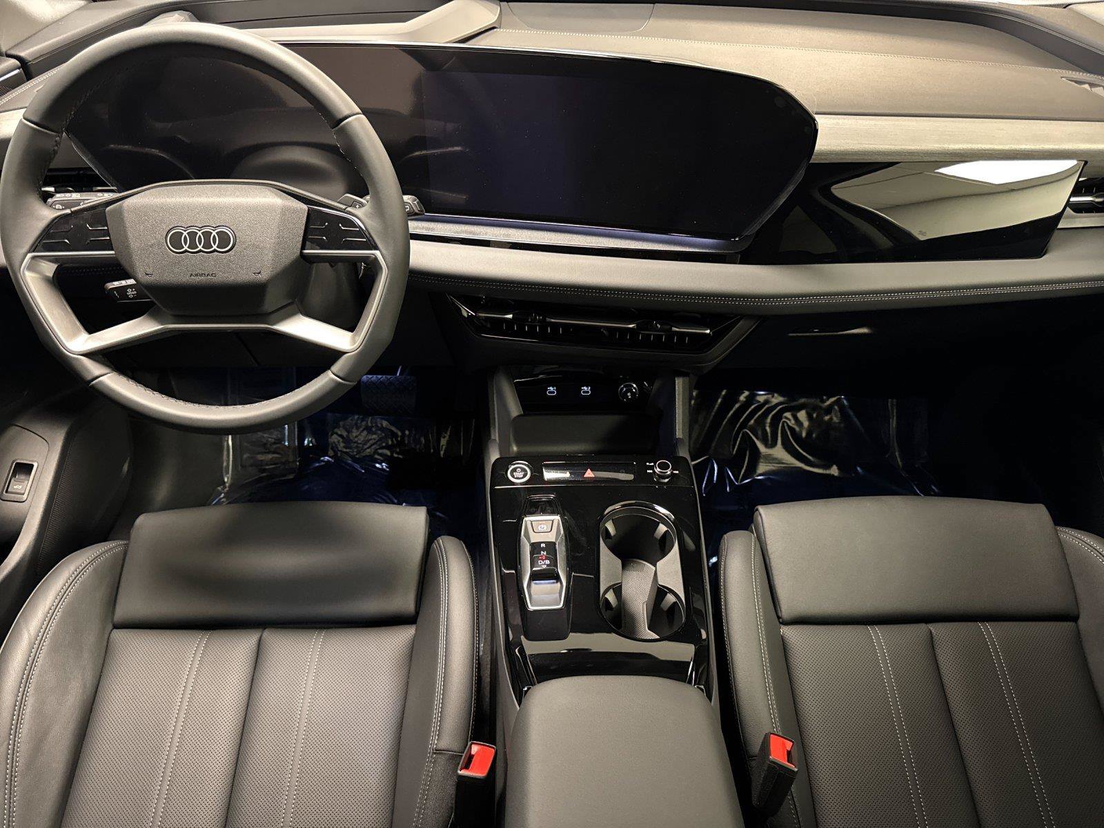 Used 2025 Audi Q6 e-tron Premium Plus AWD/4WD image 13