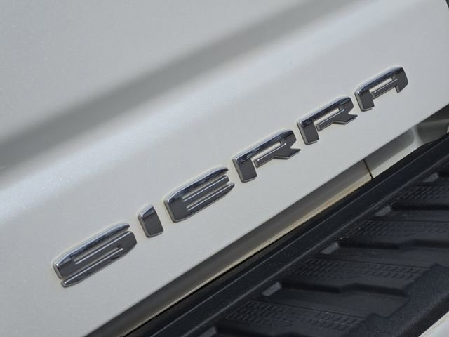 Used 2025 GMC Sierra 2500 Denali Ultimate image 11