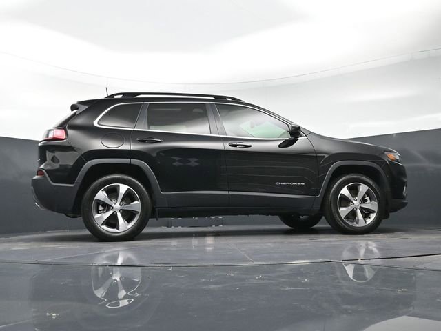 Used 2022 Jeep Cherokee Limited image 21