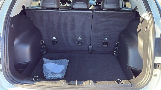 Used 2020 Jeep Compass Latitude w/ Cold Weather Group image 23