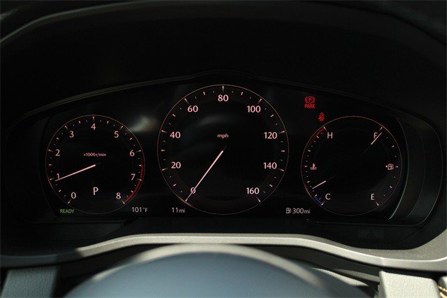 Certified 2025 MAZDA CX-70 3.3 Turbo w/ Premium Plus Pkg image 3