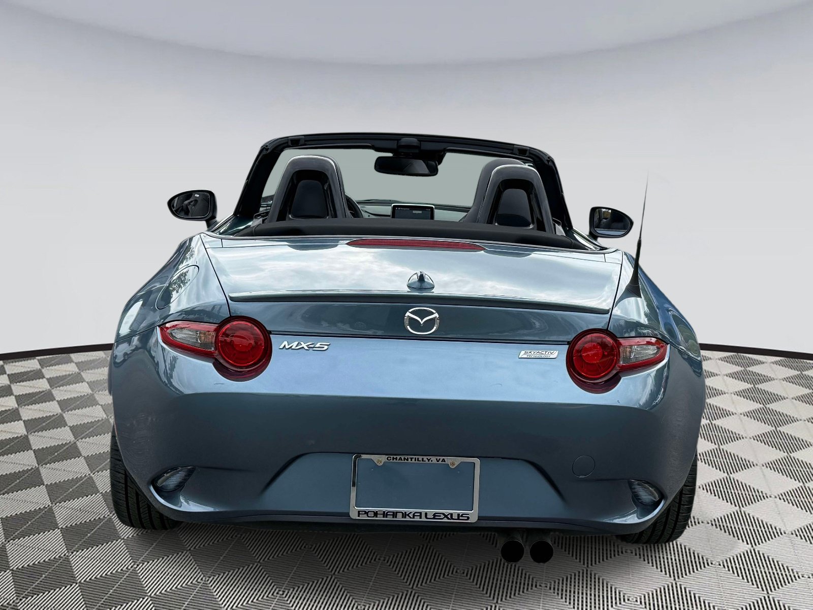 Used 2016 MAZDA MX-5 Miata Grand Touring RWD image 4