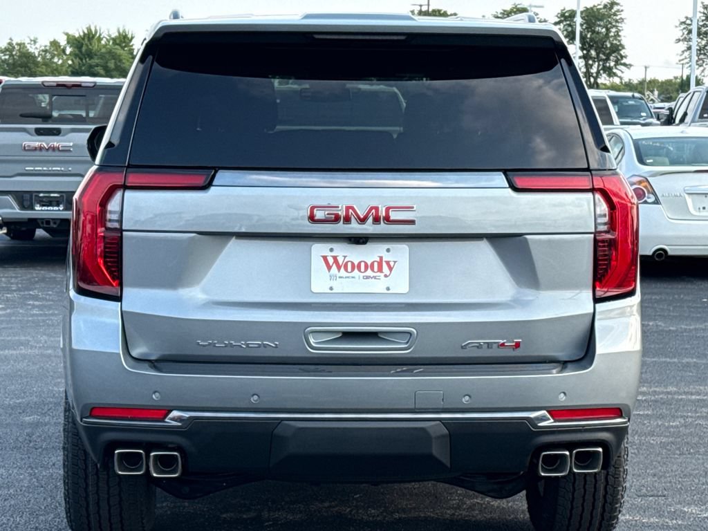 New 2026 GMC Yukon XL AT4 AWD/4WD image 8