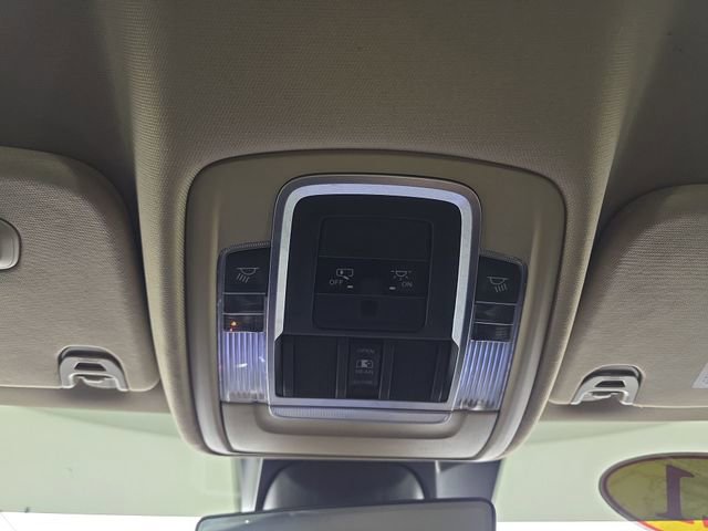 Used 2021 RAM 1500 Laramie w/ Off Road Group image 26