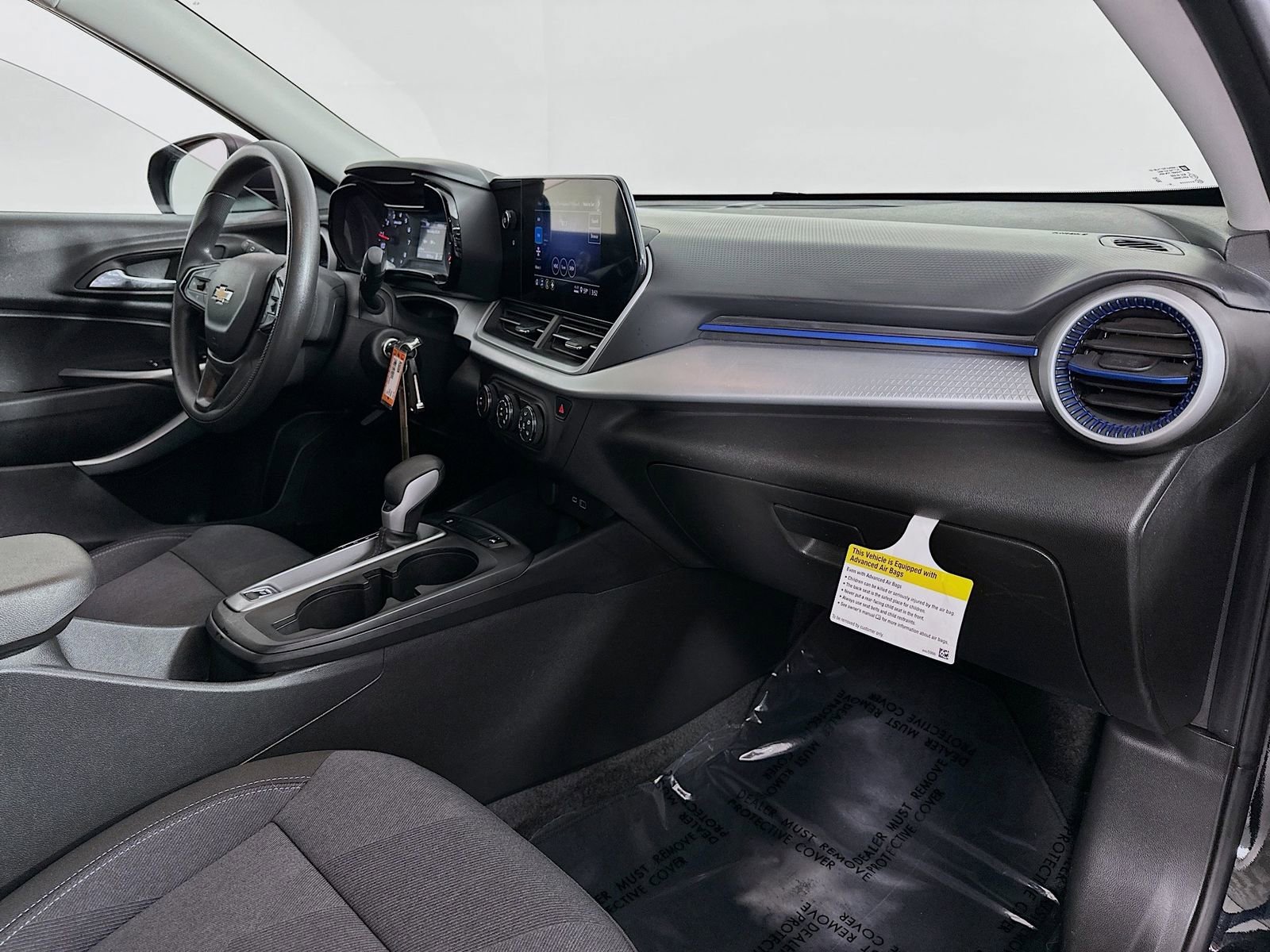 Used 2024 Chevrolet Trax LS FWD image 28