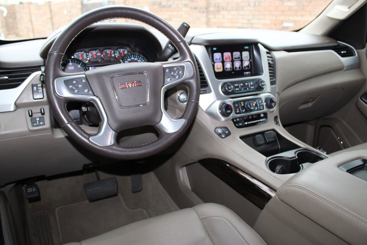 Used 2019 GMC Yukon SLT w/ Premium Edition image 5