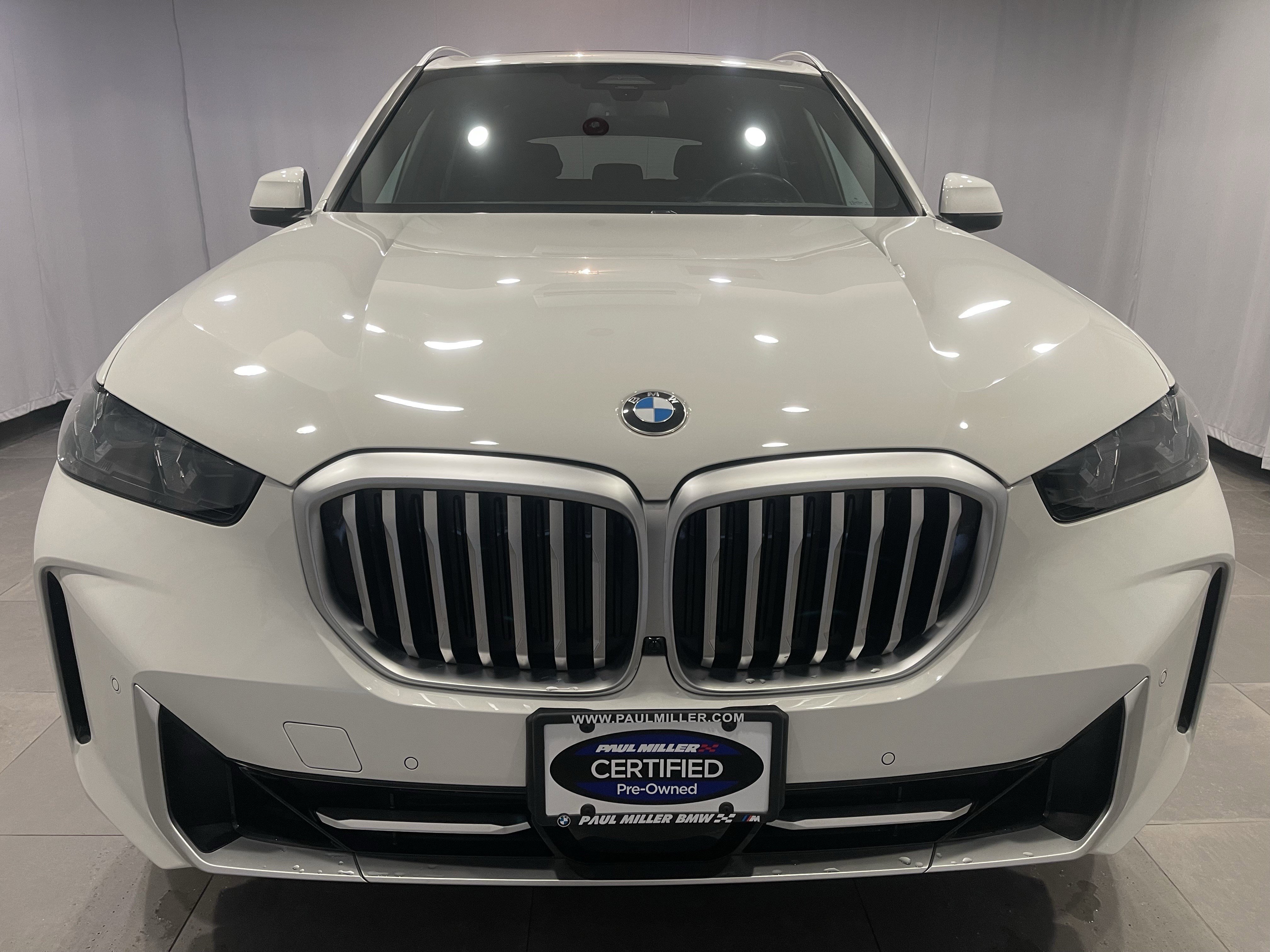 Used 2024 BMW X5 xDrive40i image 2