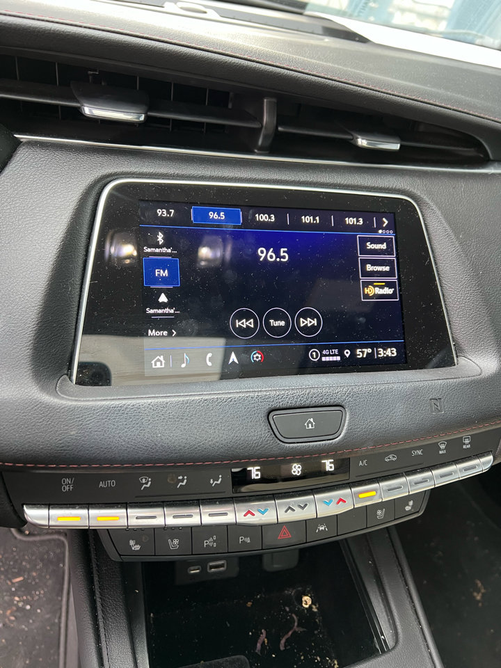 Used 2021 Cadillac XT4 Sport image 21