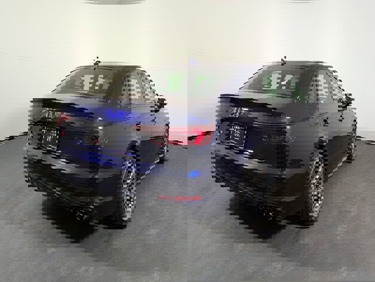 Used 2019 Audi S4 Premium Plus w/ Premium Plus Package image 37