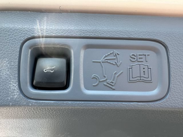 Used 2022 Lincoln Navigator Black Label AWD/4WD image 15