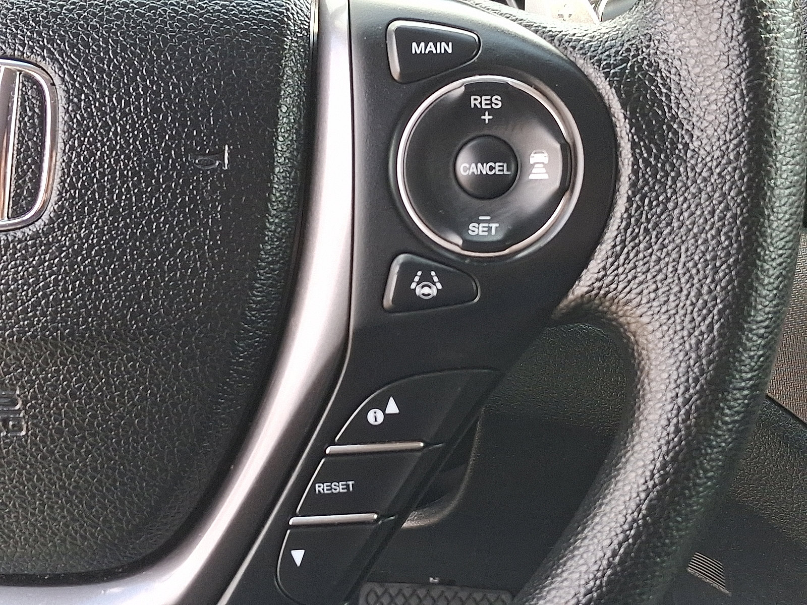 Used 2023 Honda Ridgeline Sport image 22