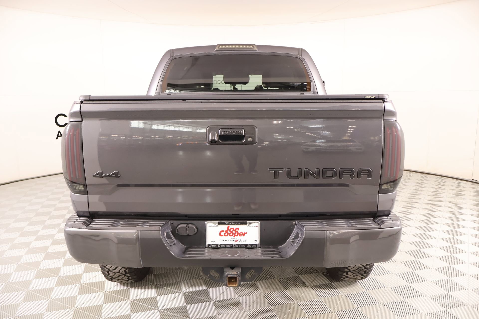 Used 2016 Toyota Tundra SR5 w/ SR5 Upgrade Package AWD/4WD image 21