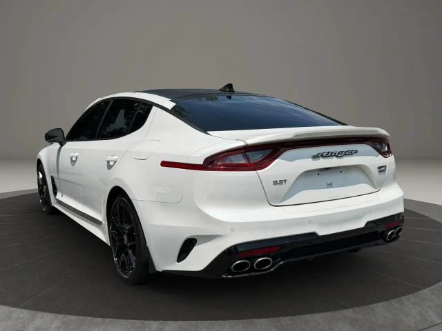 Used 2018 Kia Stinger GT2 image 7