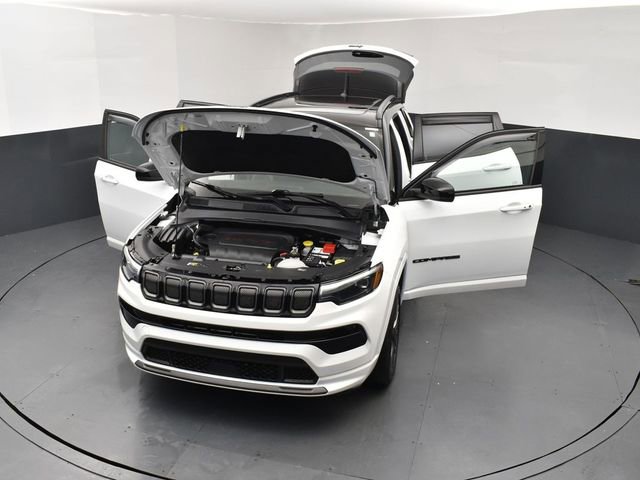 Used 2022 Jeep Compass High Altitude AWD/4WD image 26