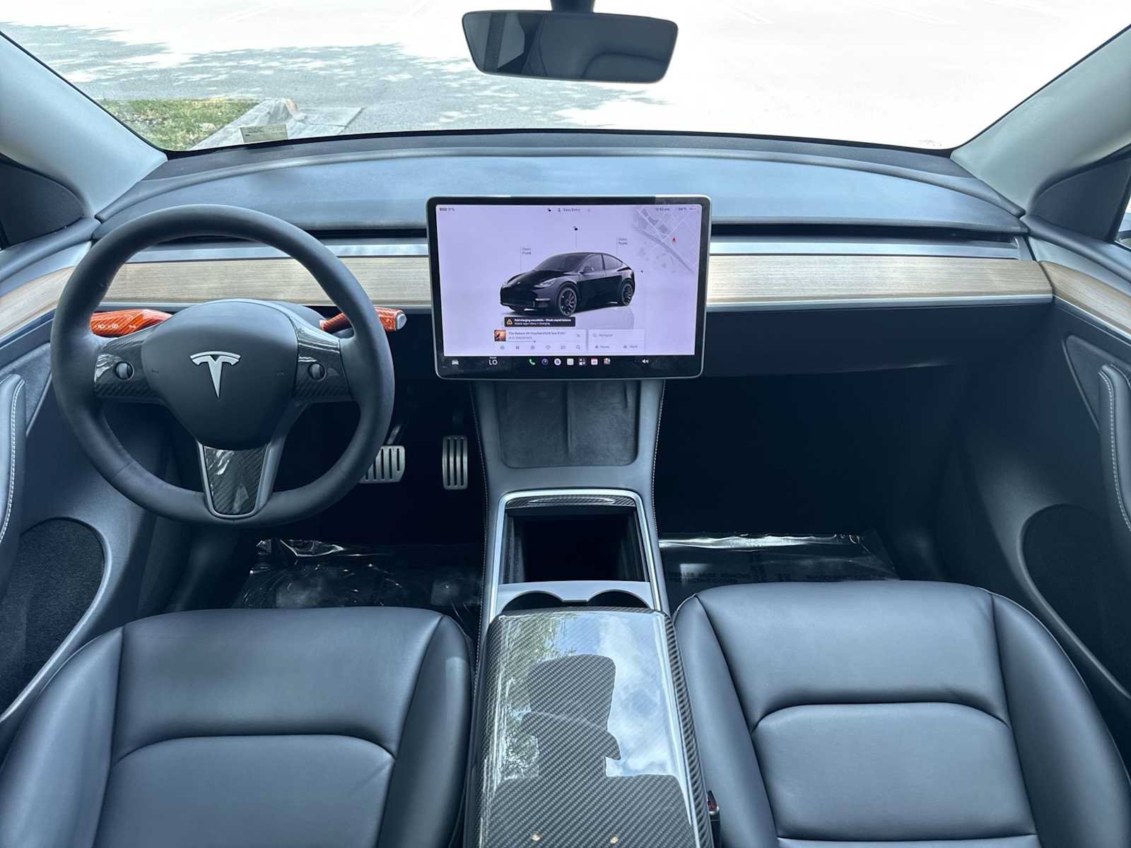 Used 2024 Tesla Model Y Performance AWD/4WD image 24