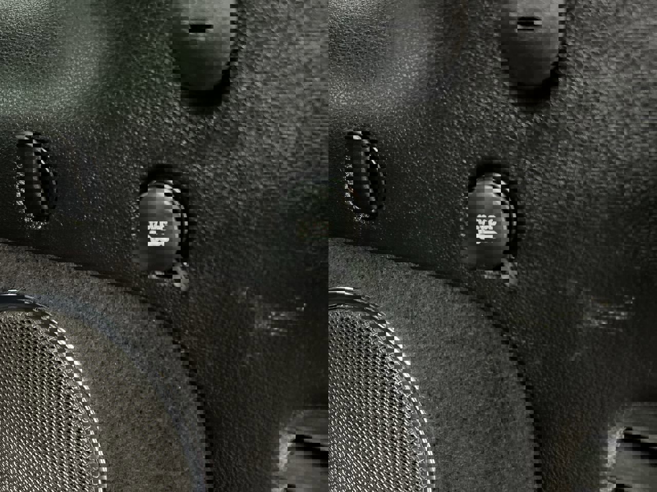 Used 2021 Jeep Grand Cherokee SRT image 33