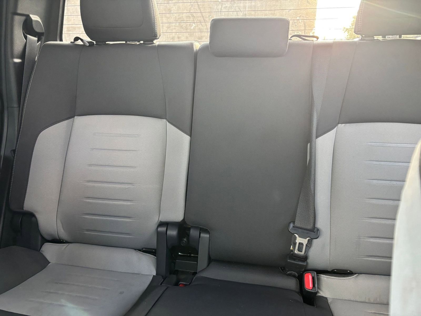 Used 2025 Toyota Tacoma SR image 37